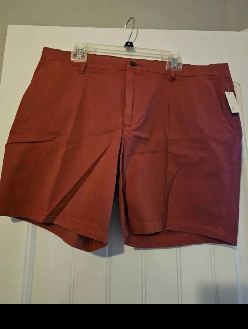 New mens size 38W shorts (98% cotton 2%elastane)